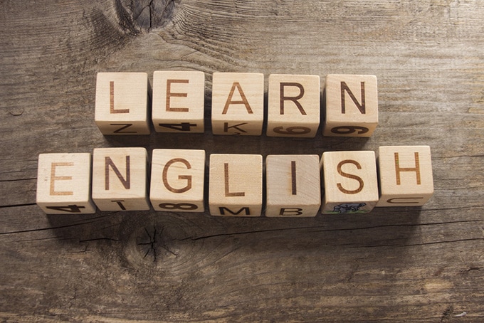 Tips for Overcoming Nervousness and Building Confidence in English Speaking
